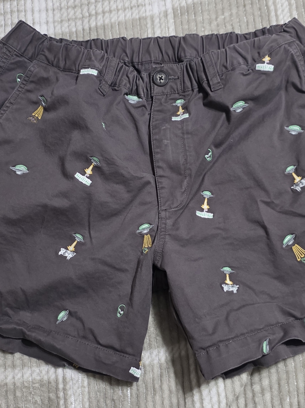 RARE VHTF‎ Chubbies XL Alien Abduction UFO Shorts 5.5" Retired Vaulted Print